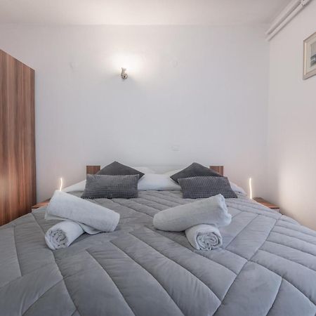 Apartman Lana Vidikovac 扎达尔 外观 照片